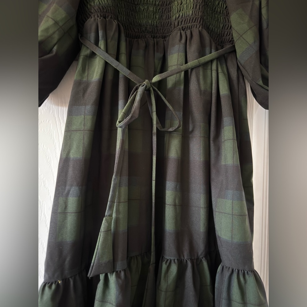 Albion Green and Black Tiered Sundress with Puff Sleeves - Picture 4 of 4